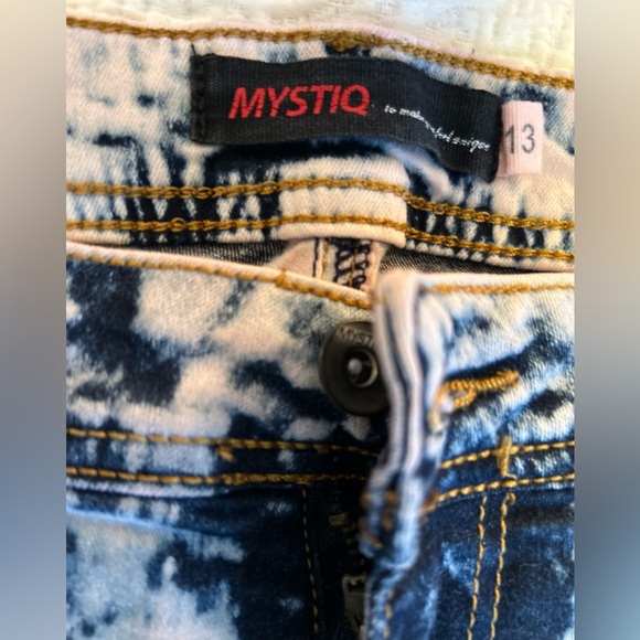 Mystiq Distressed Denim - Picture 3 of 3